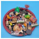 Lot of Novelty Refrigerator Magnets Cheez-It Frogs