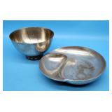 2 Stainless Steel Bowls