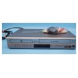 JVC HR-XVC15 DVD & VCR Player