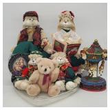 House of Lloyd Hip & Hop Christmas Grouping