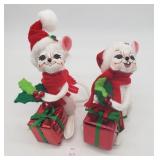2015 Annalee White Mice w Presents (2)