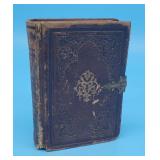 Album w Cabinet Photos (12)