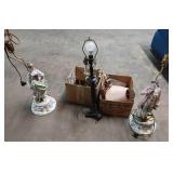 Lamps Lot - Colonial Style, Pair of Porcelain