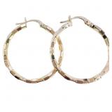 1' Twisted Box Hoop Earrings 18k Yellow Gold