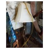 Brass table lamp in good condition