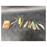 Assorted fishing lures, many are vintage