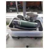 Lot with a camping stove, thermos, broiler, etc. N