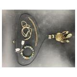 Assorted fashion jewelry
