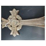 Cast iron cross 10"