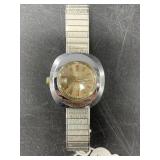 Lucien Piccard wrist watch wind up 17 jewels in wo
