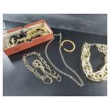 Lot full of costume jewelry mostly gold tone