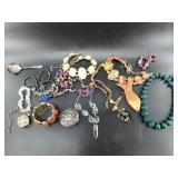 Assorted fashion jewelry