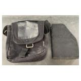 Lot with an NRA sponsored shoulder bag, and soft s