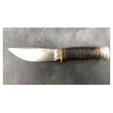 Vintage Marbles Skinning Knife with stacked leathe