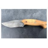 Twist Damascus patterned bladed knife, with exotic
