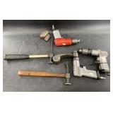Lot with 3 Snap On pneumatic drills, 2 body paneli