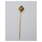 Vintage gold toned stick pin with pearls