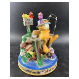Garfield novelty fishing figurine with COO