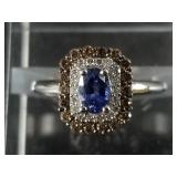 14kt White gold diamond ring including brown and w