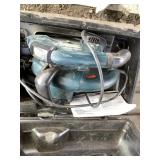 B&D electric Skil saw in correct case NO SHIPPING