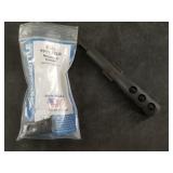 Lot with US GI WWII M10 combination tool and a Col