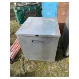 Randell Commercial grade kitchen freezer NO SHIPPI