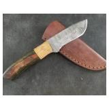 Damascus bladed knife with leather sheath  8"