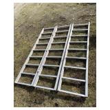 Folding Aluminum ATV ramp collapses to about 5.5