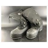 Pair of Sorrel insulated boots, size 16, condition