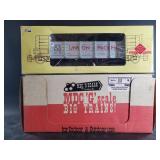 Pair of new in box model train cars: 1 is by Arist