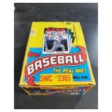 Box of vintage baseball cards: