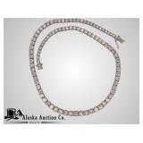 Diamond necklace set in platinum, with 96 diamonds