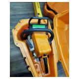 Lot wit stihl chainsaw model Ms 250 with original