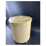 Stoneware sauerkraut pot with lid 12"