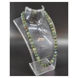 Beautiful jade bead necklace, little over 1/4" dia