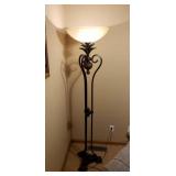 Gorgeous Like New 6ft m.j Modern Design Floor