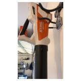 20 Volt  Stihl Leaf Blower