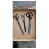 EXTRA Large Scissor Lot