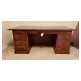 Kimball Furniture Large Executives Desk, Very