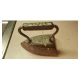 Wapak Heavy Cast Iron Iron