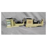 2 Sets of Vintage Scales, Trinner