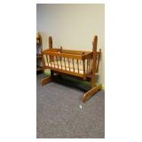 Vintage Baby Ctadle Crib