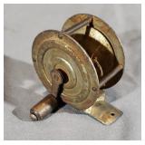 Early Model Baitcaster Action Fishing Reel