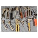 12 Good Old Vintage Can Openers