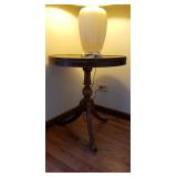 3 Leg Duncan Phyfe Drum Table