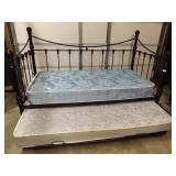 Metal Daybed & Trundle
