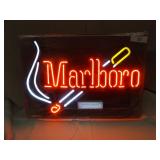 MARLBORO

21 X 15 LIGHTED SIGN