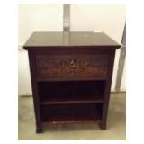 NIGHTSTAND W/ DRAWER