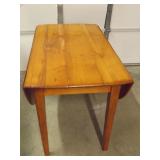 TABLE PINE DROP LEAF

42 X 23 CLOSED
42 X 52