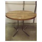 DINETTE TABLE

42"